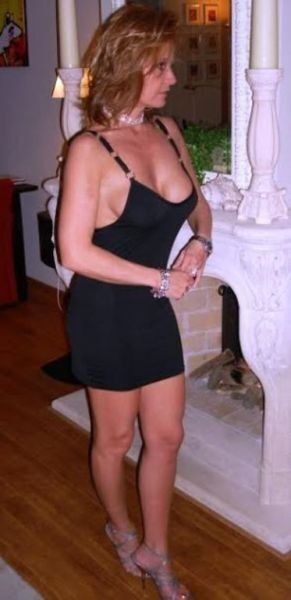 Porn Dressed Mother