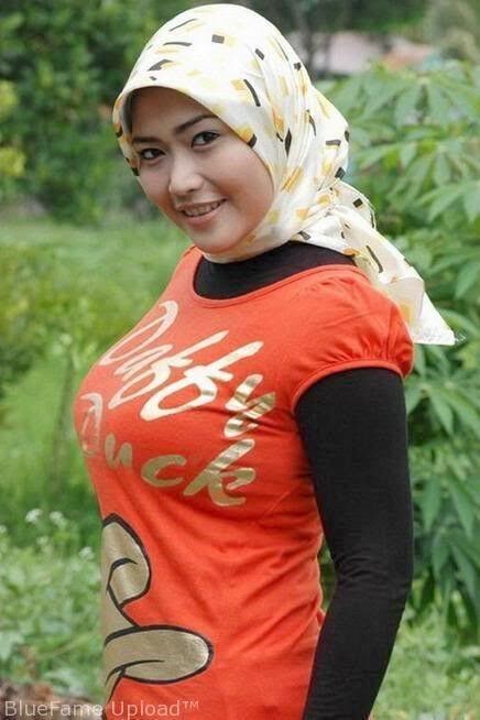 Free porn pics of Busty Malay Wife 4 of 47 pics