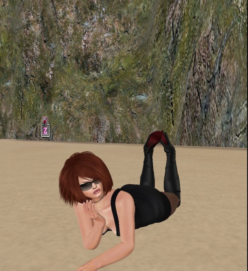Free porn pics of me on SECOND LIFE GAME 8 of 9 pics