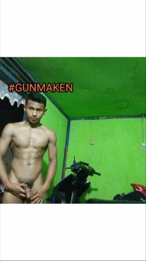 Free porn pics of More Hot and Sexy Indonesian Boys Around Indonesian Archipelago  5 of 23 pics