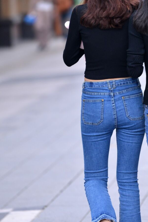Free porn pics of Chinese petite ass in jeans 3 of 40 pics