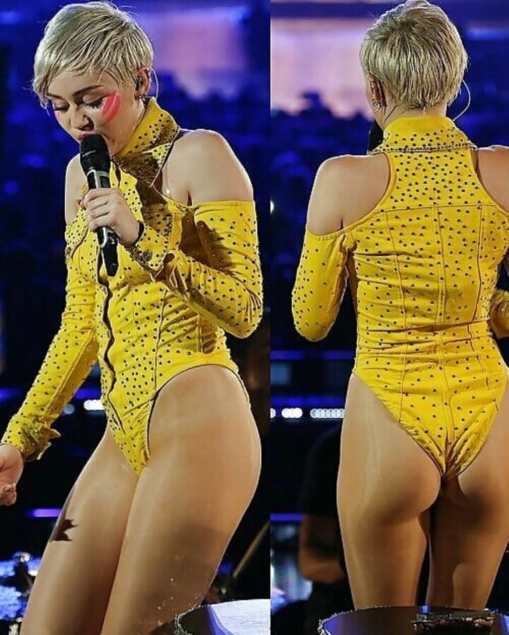 Miley Cyrus Ass.