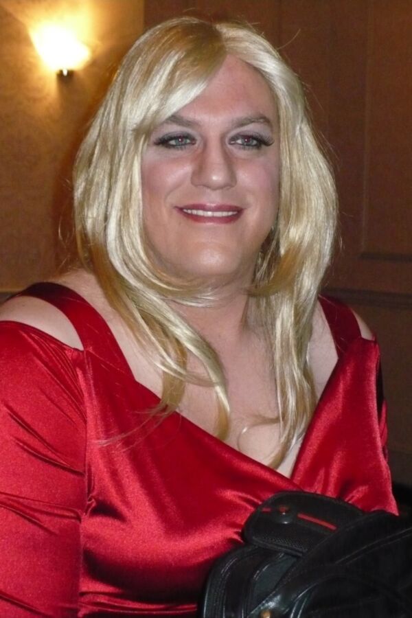 Free porn pics of Jennifer Nichols (Fat Amateur Crossdresser) 24 of 157 pics