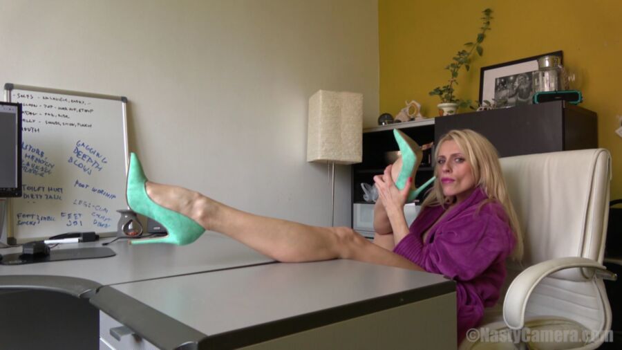 Free porn pics of Brittany’s Foot Play at the Office 12 of 104 pics