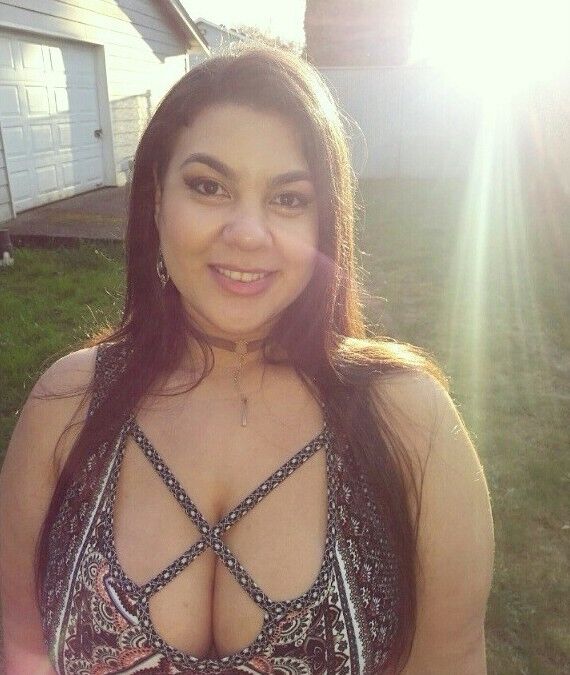 Free porn pics of thick latina 1 of 42 pics