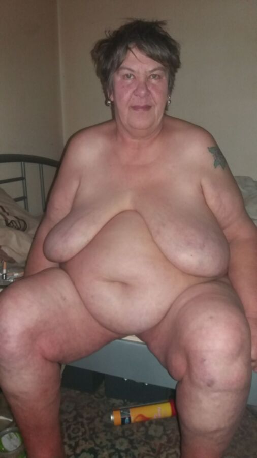 Free porn pics of Granny/Mature & BBW/Fat - (Miscellaneous). 18 of 40 pics