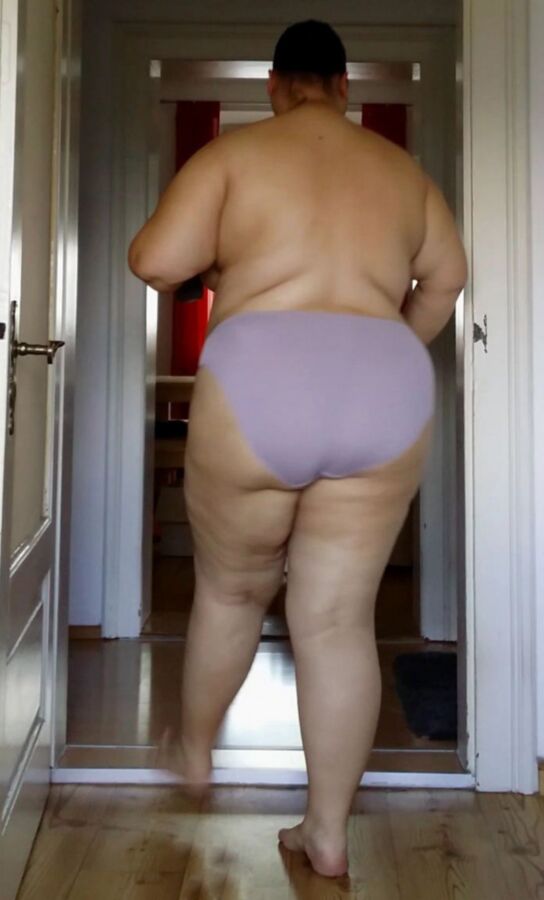 Free porn pics of Fat BBW Pig Slut Exposed 17 of 19 pics