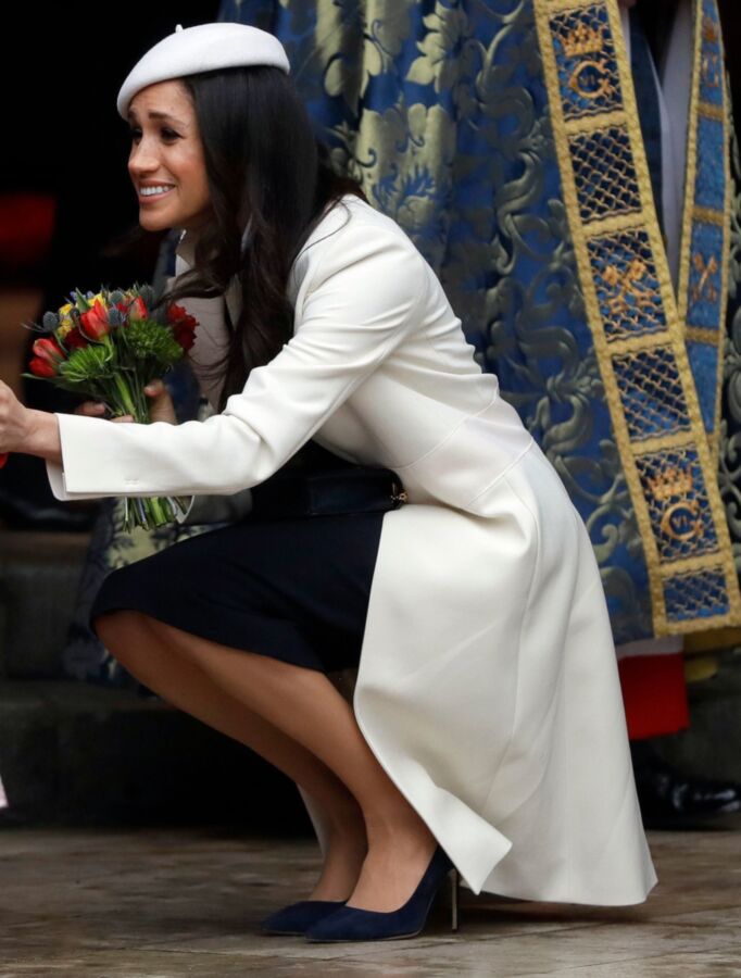 Free porn pics of Meghan Markle in Pantyhose 13 of 24 pics