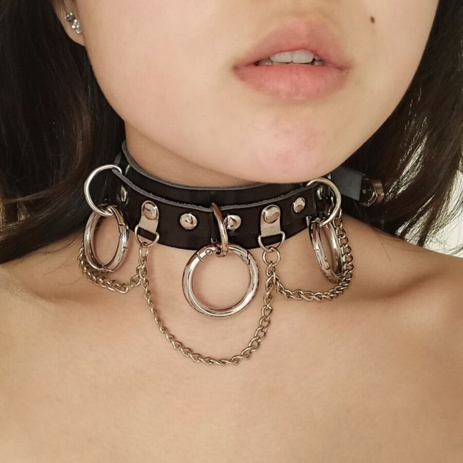 Free porn pics of Collared 1 of 40 pics