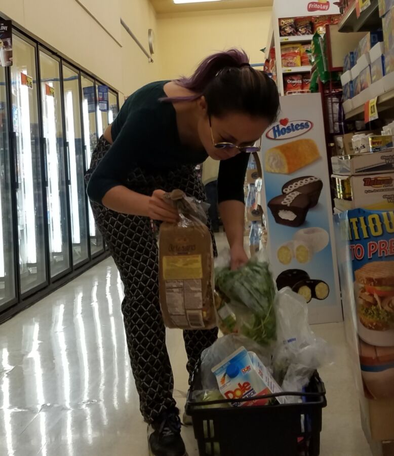 Free porn pics of Korean Hottie at Supermarket 10 of 29 pics