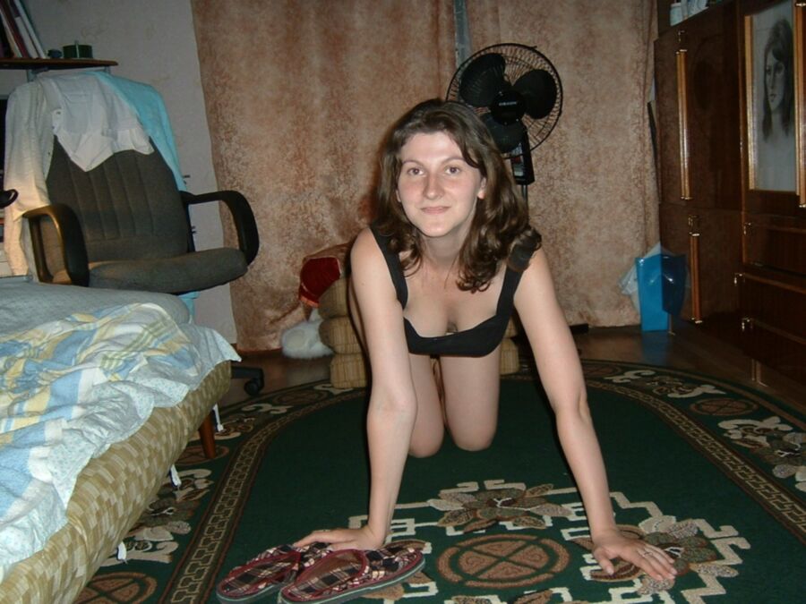 Free porn pics of Young Russian MILF Slut 11 of 566 pics