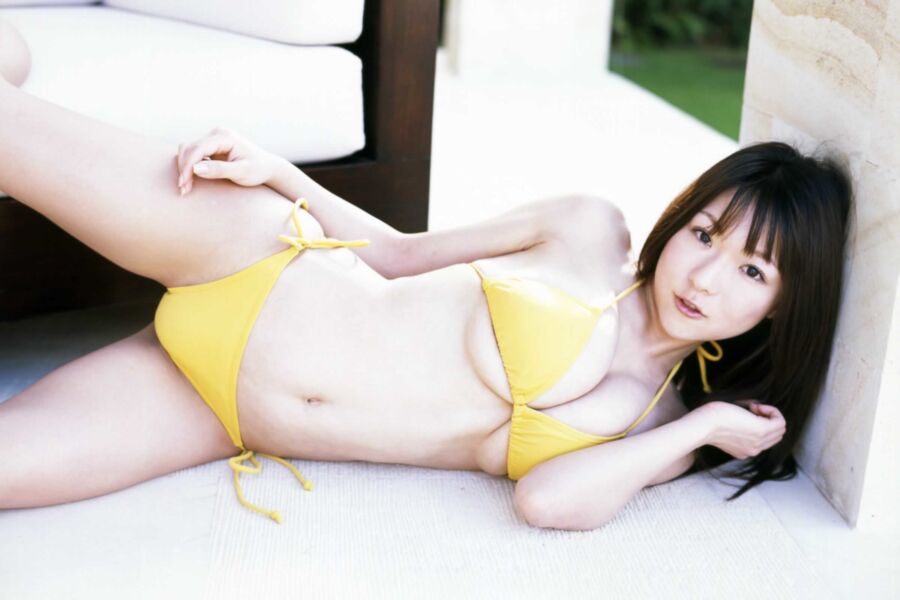 Free porn pics of Japanese babes in yellow bikinis 14 of 72 pics