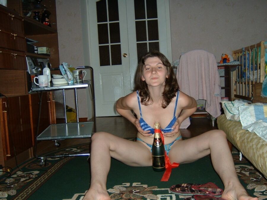 Free porn pics of Young Russian MILF Slut 15 of 566 pics
