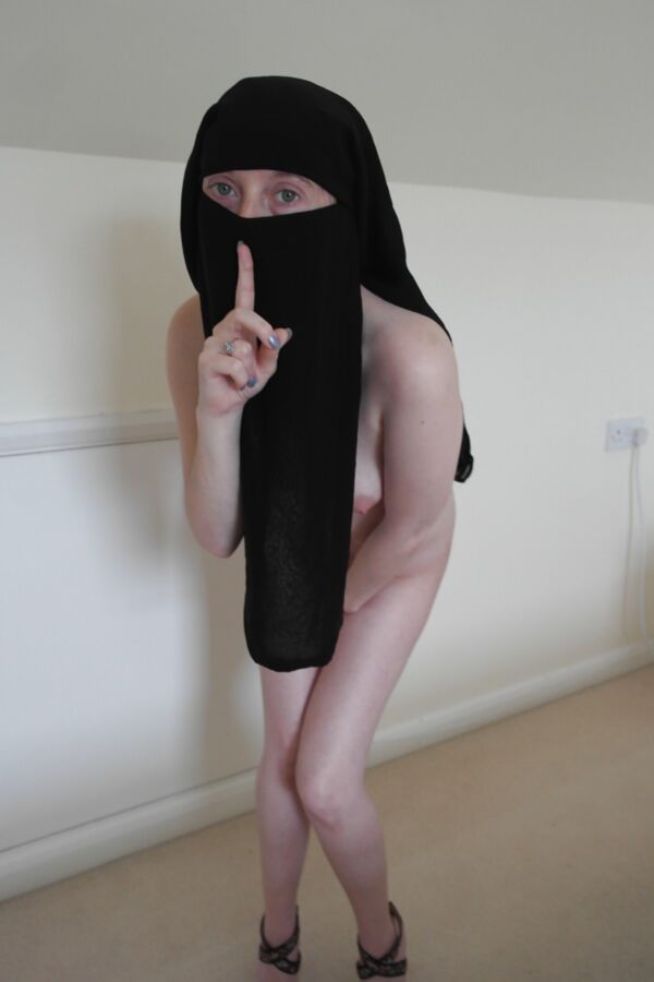 Free porn pics of Naked Niqab 23 of 26 pics