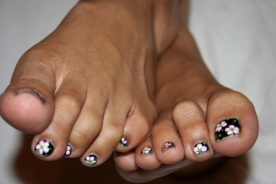 Free porn pics of SouthEast Asian Feet Close-Ups 10 of 25 pics