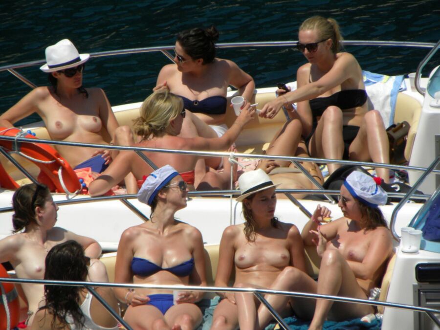 Free porn pics of I day in the boat 14 of 33 pics