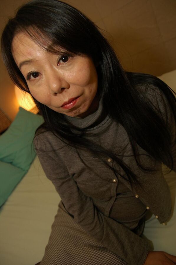 Free porn pics of Japanese MILF Taeko Syoji 24 of 438 pics