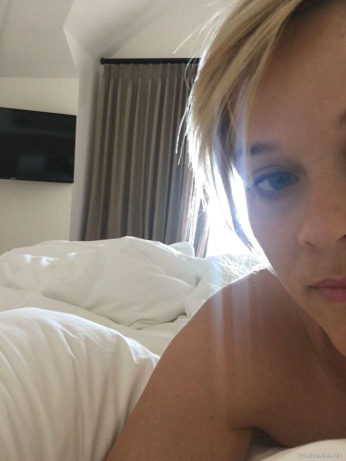 Free porn pics of some Reese Witherspoon Leaks - with delicious tits 8 of 31 pics