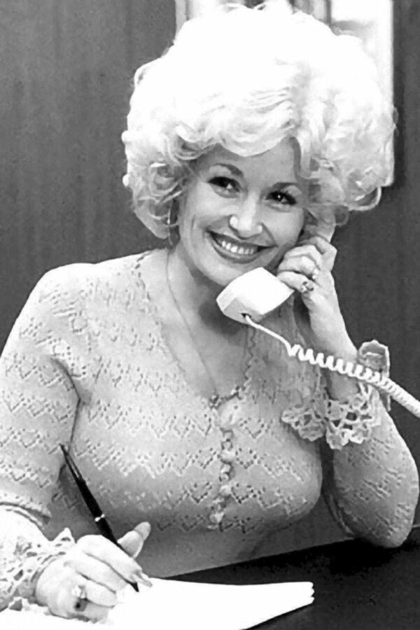 Free porn pics of Dolly Parton 16 of 209 pics