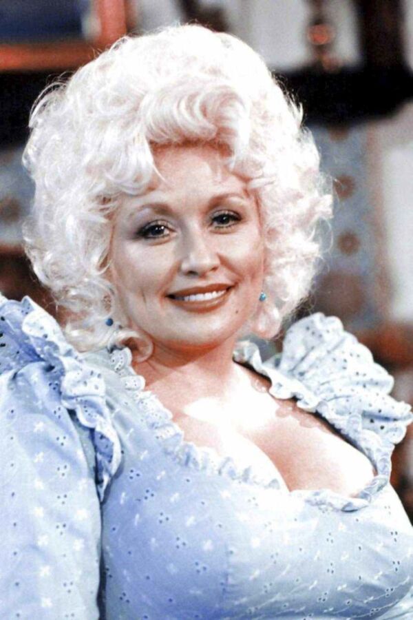 Free porn pics of Dolly Parton 22 of 209 pics