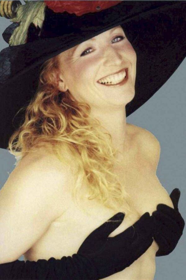 Free porn pics of Charlie Dimmock 5 of 44 pics