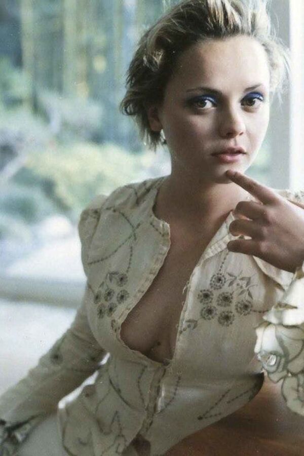 Free porn pics of Christina Ricci 1 of 14 pics