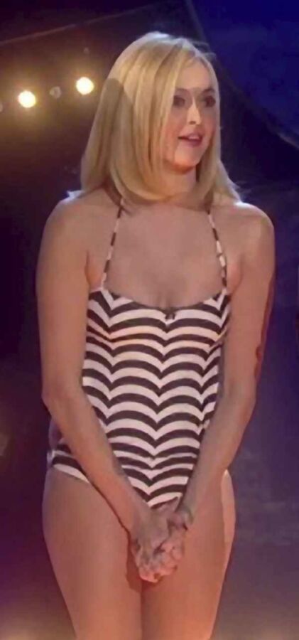 Free porn pics of Fearne Cotton 7 of 113 pics