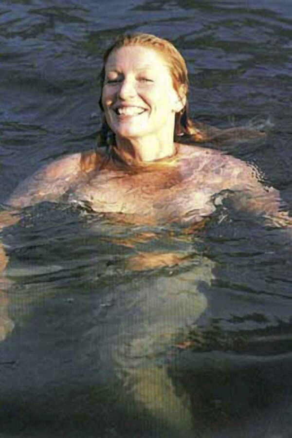 Free porn pics of Charlie Dimmock 21 of 44 pics