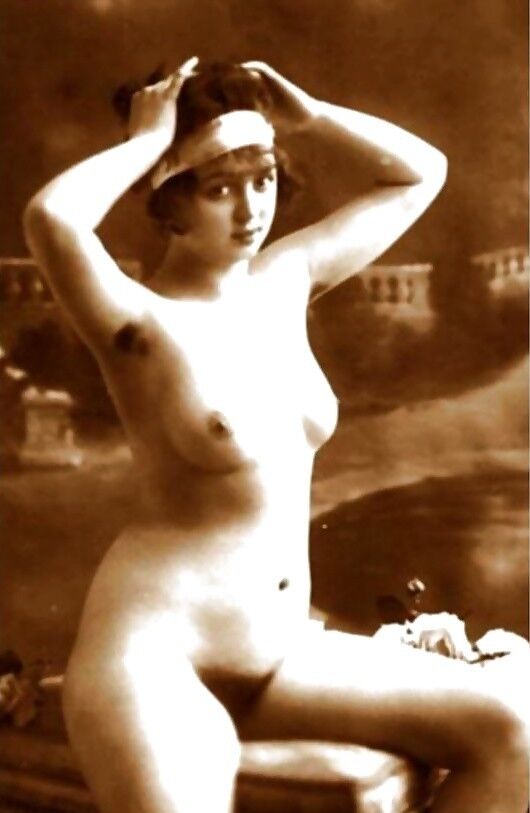 Free porn pics of Vintage poses 19 of 698 pics