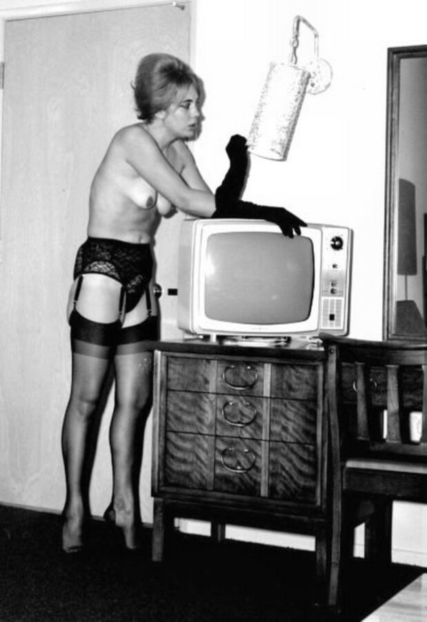 Free porn pics of Vintage televisions 10 of 81 pics