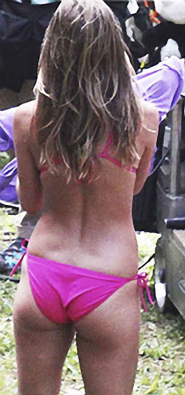 Free porn pics of Jennifer Aniston 23 of 824 pics