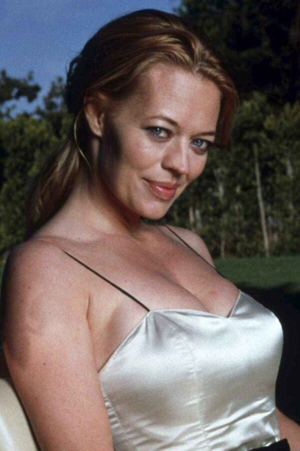 Free porn pics of Jeri Ryan 5 of 66 pics