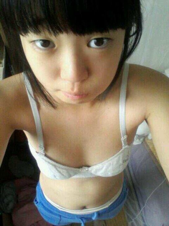 Free porn pics of Flat chested asian 8 of 10 pics