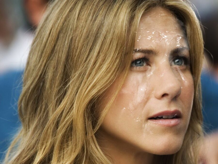 Free porn pics of Jennifer Aniston. Real and fakes 6 of 50 pics