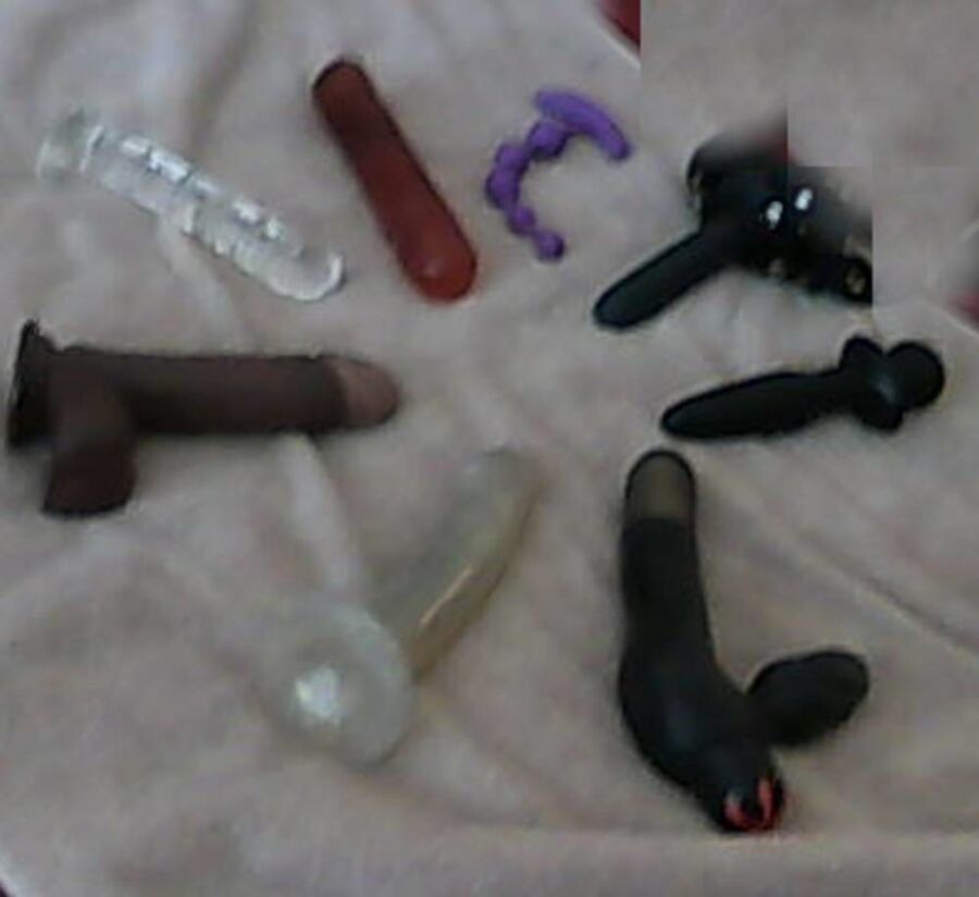 Free porn pics of What a sissy needs and wants Dildos, fisting, gaping 1 of 18 pics