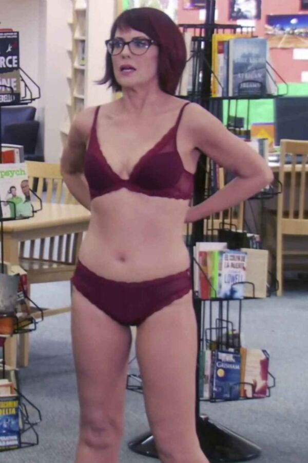 Free porn pics of Megan Mullally 14 of 86 pics