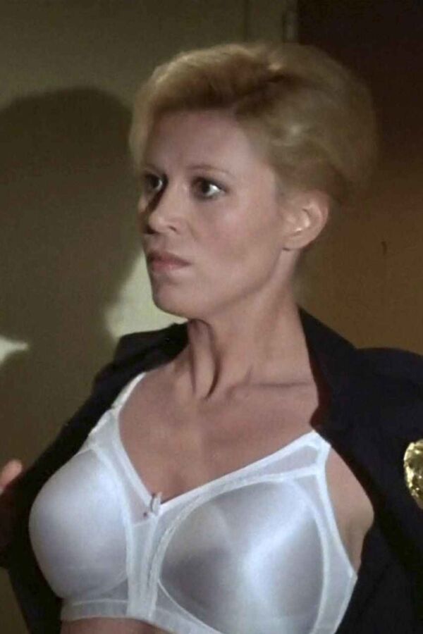 Free porn pics of Leslie Easterbrook 3 of 39 pics