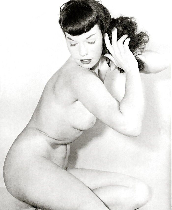 Free porn pics of Bettie Page 9 of 25 pics