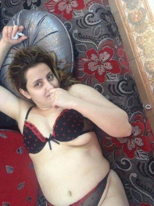 Free porn pics of Amateur Arab Girls 15 of 287 pics