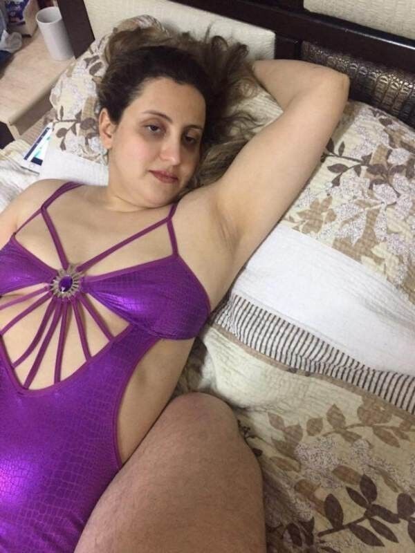 Free porn pics of Amateur Arab Girls 19 of 287 pics
