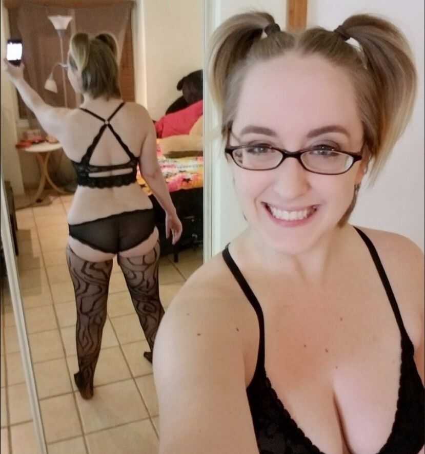 Free porn pics of Curvy Blonde Wife 1 of 8 pics