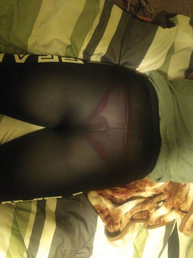 Free porn pics of Pantylines see thru leggings 7 of 11 pics