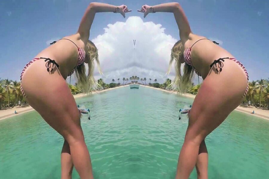 Free porn pics of Hannah Savannah Shows String Bikini Ass 8 of 17 pics