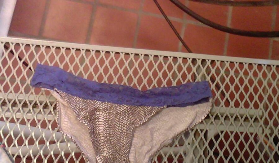 Free porn pics of Unattended laundry and hamper pics 19 of 48 pics