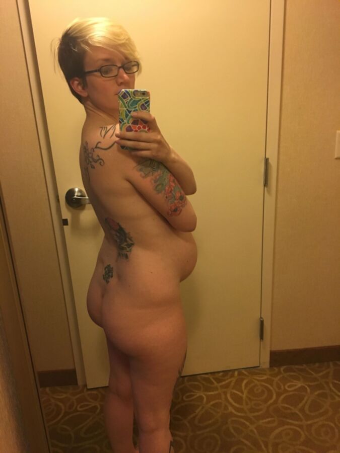 Nude tattoo girlfriend preggo