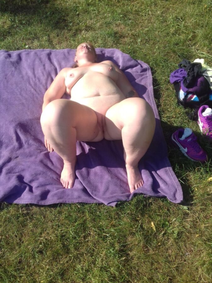 Free porn pics of outdoor fun by the lake 13 of 36 pics