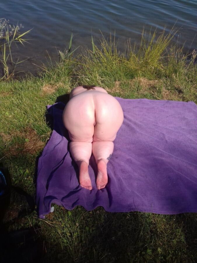 Free porn pics of outdoor fun by the lake 5 of 36 pics