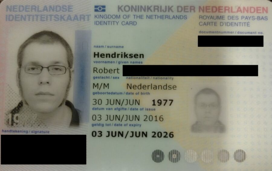 Free porn pics of Robert Hendriksen, Netherlands. Striptease with ID card in women 1 of 7 pics