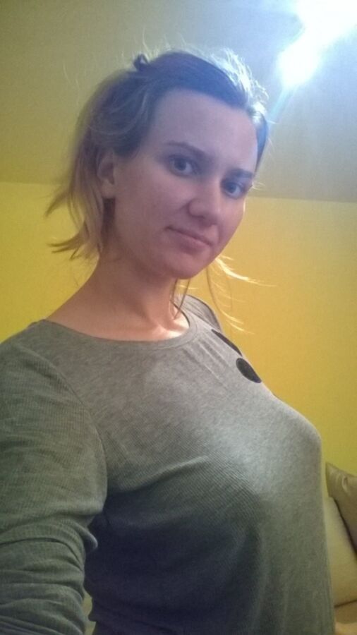 Free porn pics of Cheap whore from poland 10 of 14 pics
