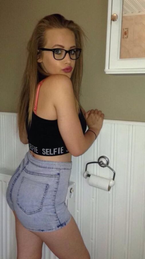 Free porn pics of British Chav Teen Goddess Slags in Short Shorts for Comment 18 of 48 pics